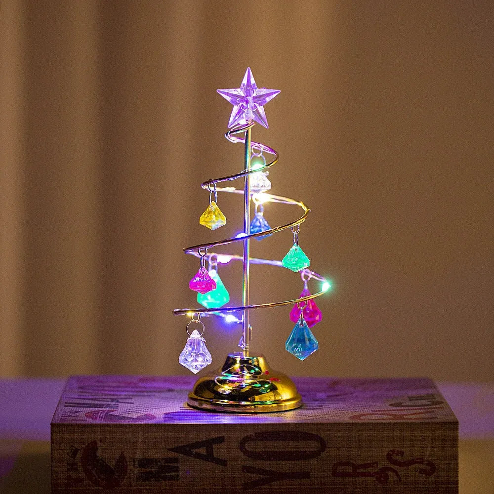 Árvore de Natal LED Efeito Cristal com Acabamento Metalizado - Zinova