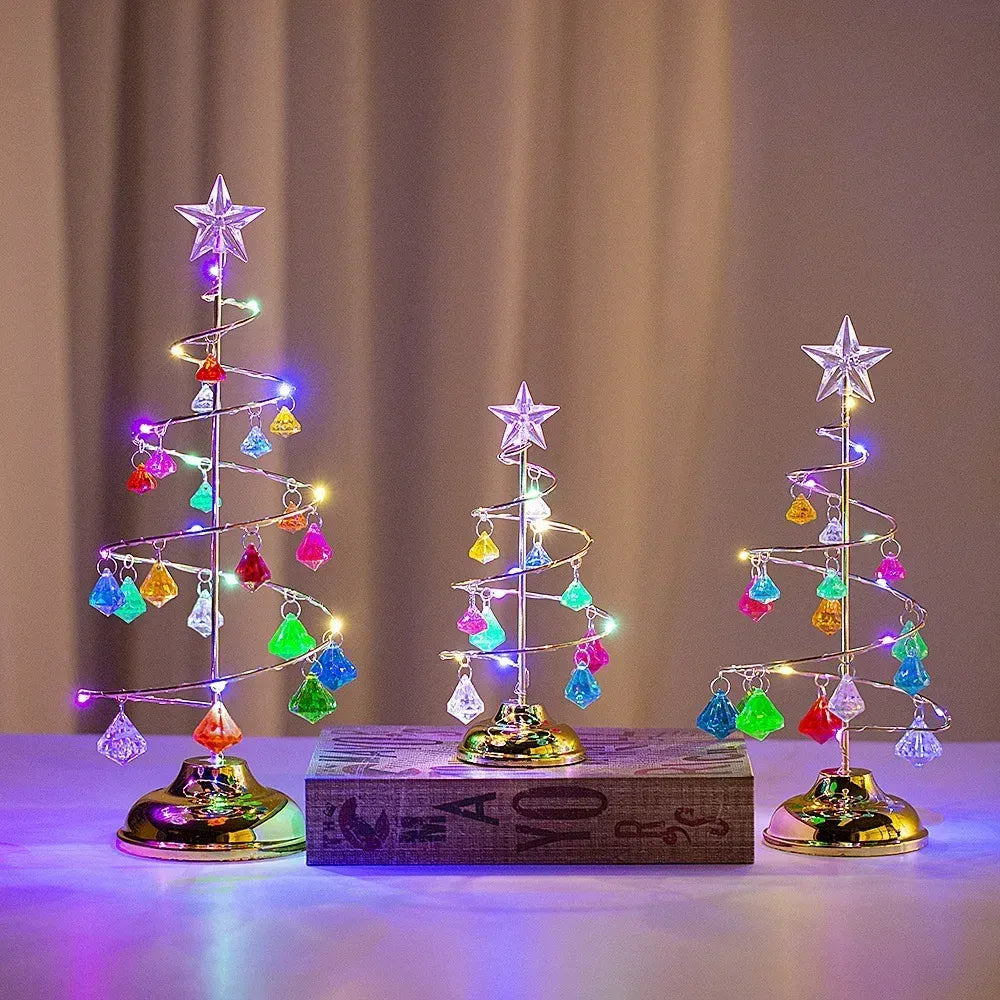 Árvore de Natal LED Efeito Cristal com Acabamento Metalizado - Zinova