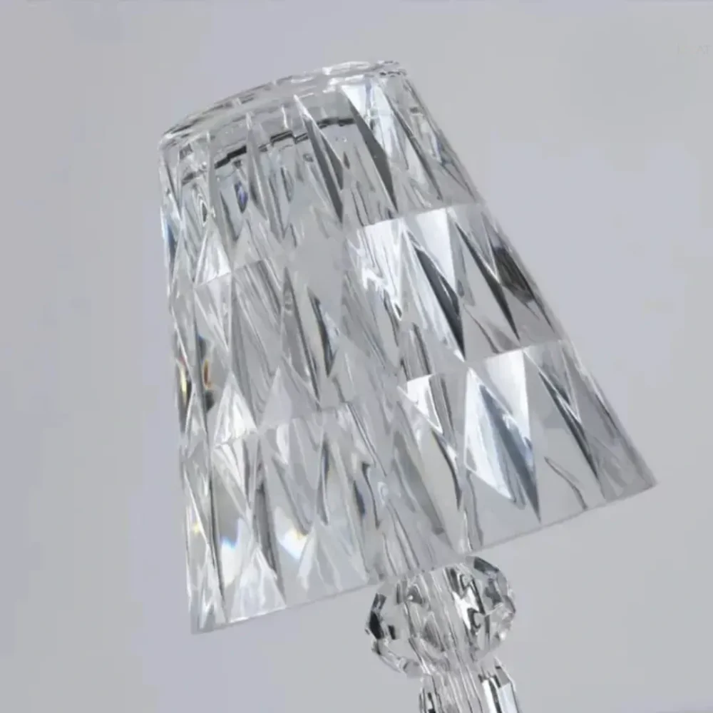Luminária de Mesa LED Sem Fio - Simpla
